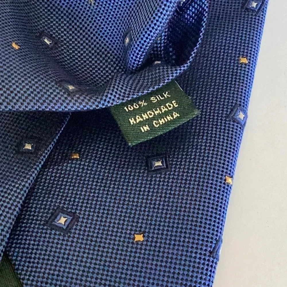 Land’ End Gold & Navy 100% Silk Handsewn Tie - Picture 6 of 7